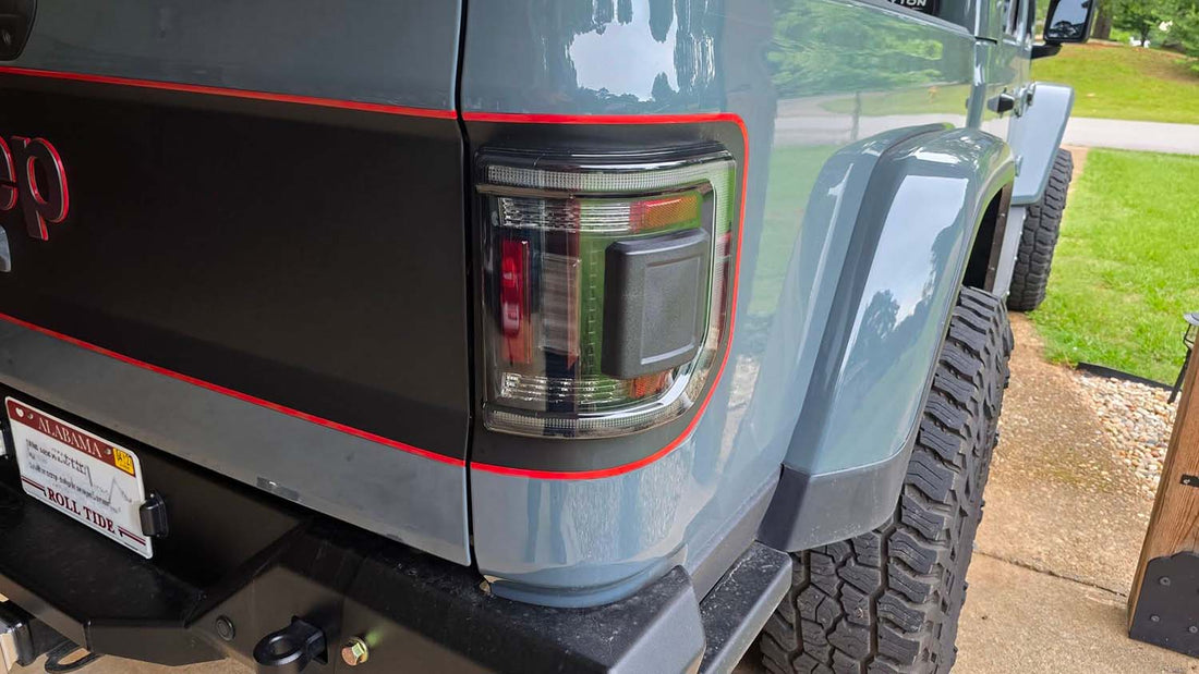 Best Jeep Gladiator JT Decals: Hood, Tailgate and Bedside Kits Ranked