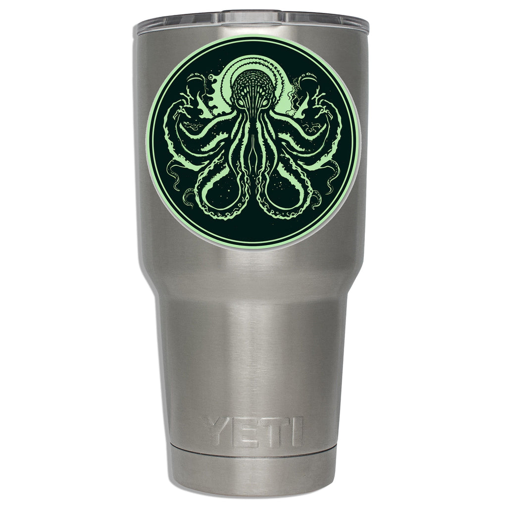 Minimalist Cthulhu round decal mounted on stainless YETI tumbler showing two-tone art scale on 30oz drinkware